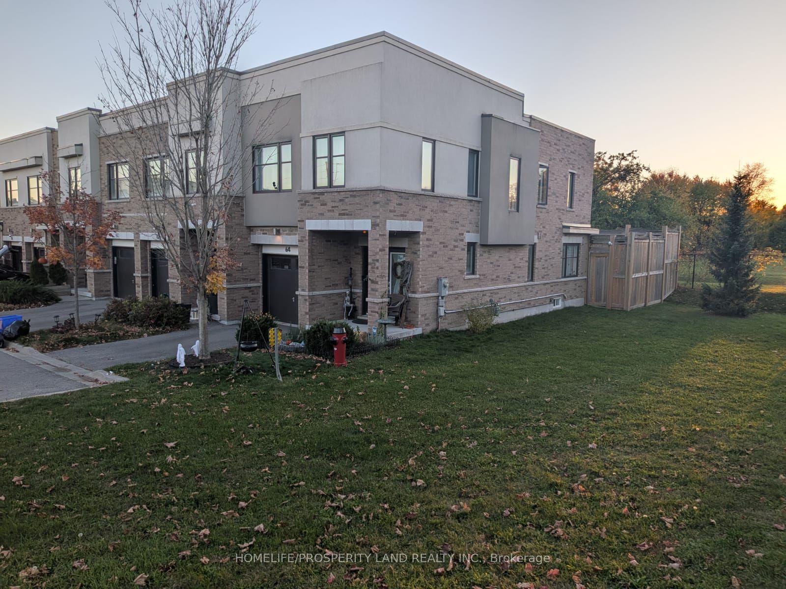64 Jerseyville Way