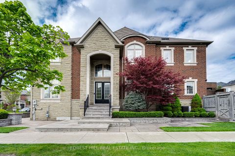 101 Glenheron Crescent Vaughan ON L6A 1W7