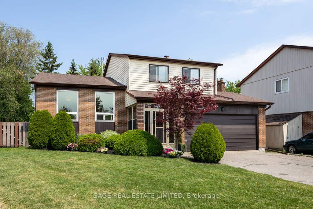Photo of 34 Carter Crescent, Whitby, ON L1N 6C4 (MLS # E13428882)