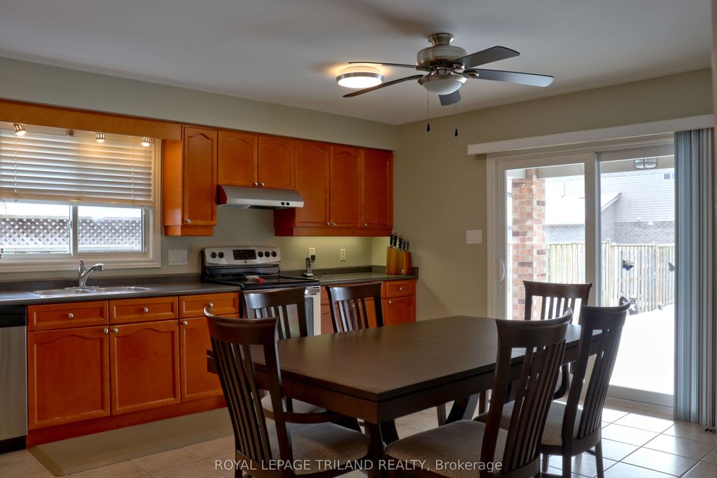 Photo of 1363 Reardon Boulevard, London South, ON N6M 1B4 (MLS # X12608342)