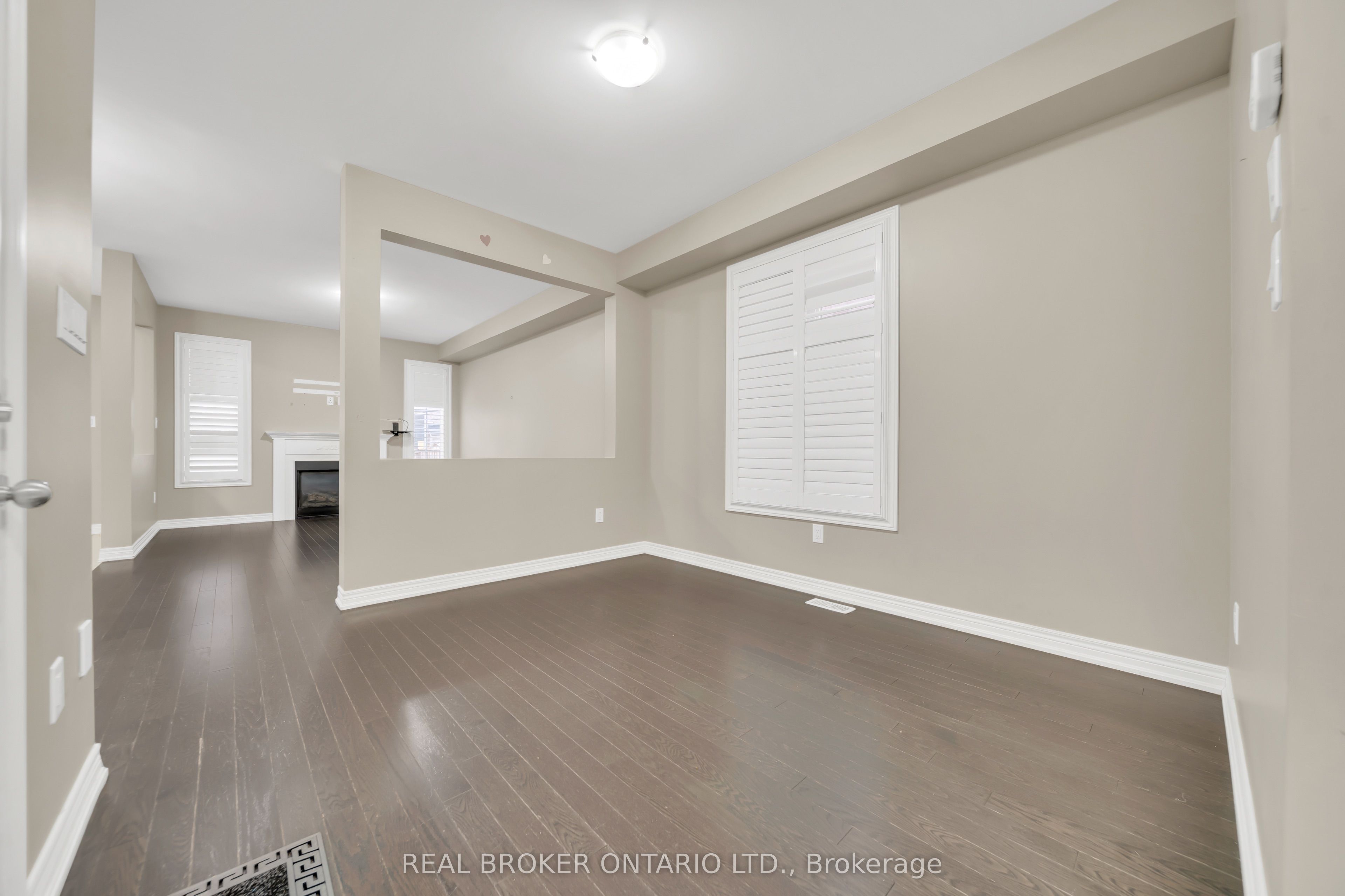 81 Vezna Crescent