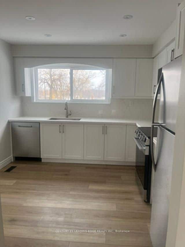 Photo of 24 King Henrys Boulevard, Toronto, ON M1T 2V4 (MLS # E13618744)