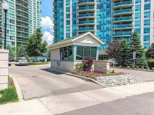 2585 Erin Centre Boulevard 1102