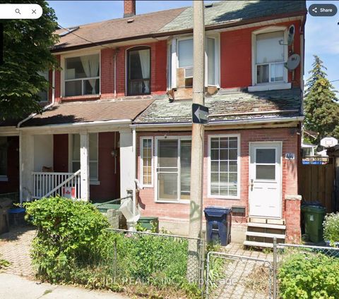 Photo of 46 Sullivan Street, Toronto, ON M5T 1C1 (MLS # C12770198)