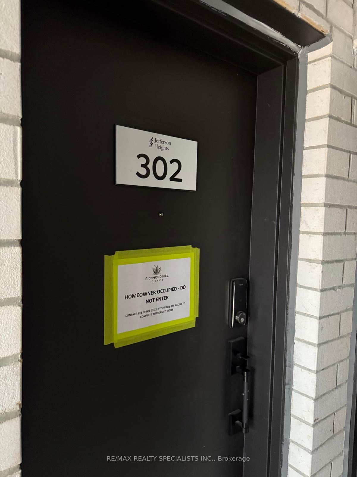 5 Bancroft Lane 302