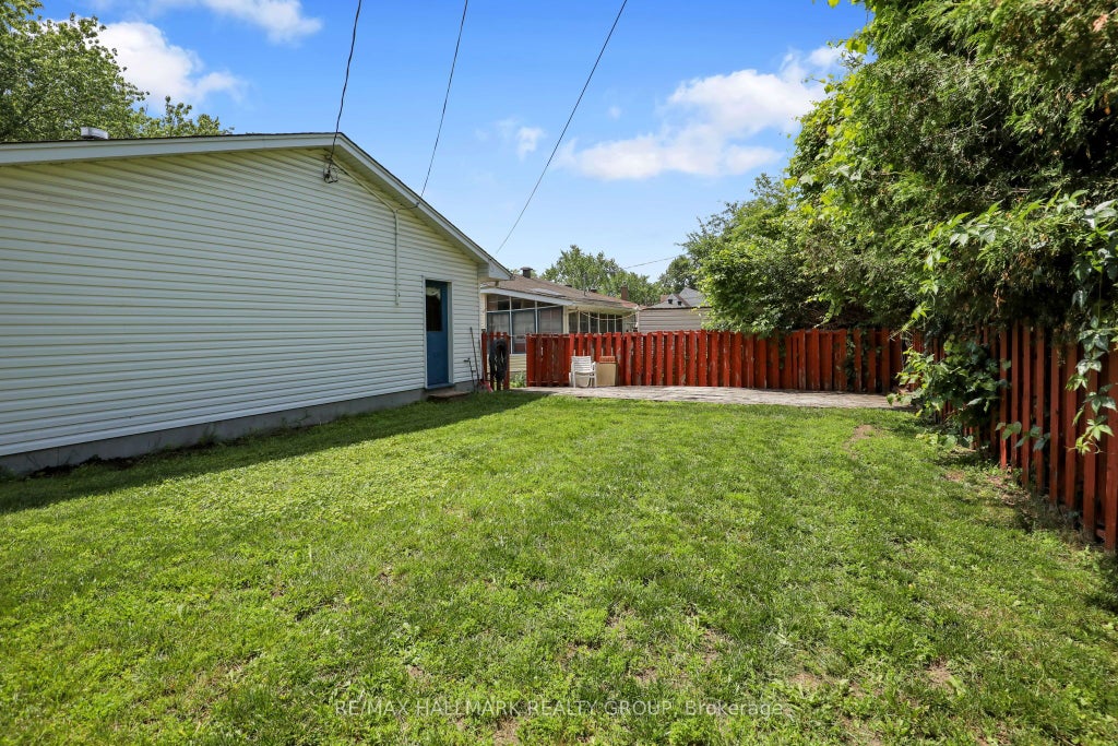 Photo of 3242 Albion Road S, Hunt Club - South Keys and Area, ON K1V 7P3 (MLS # X13494854)