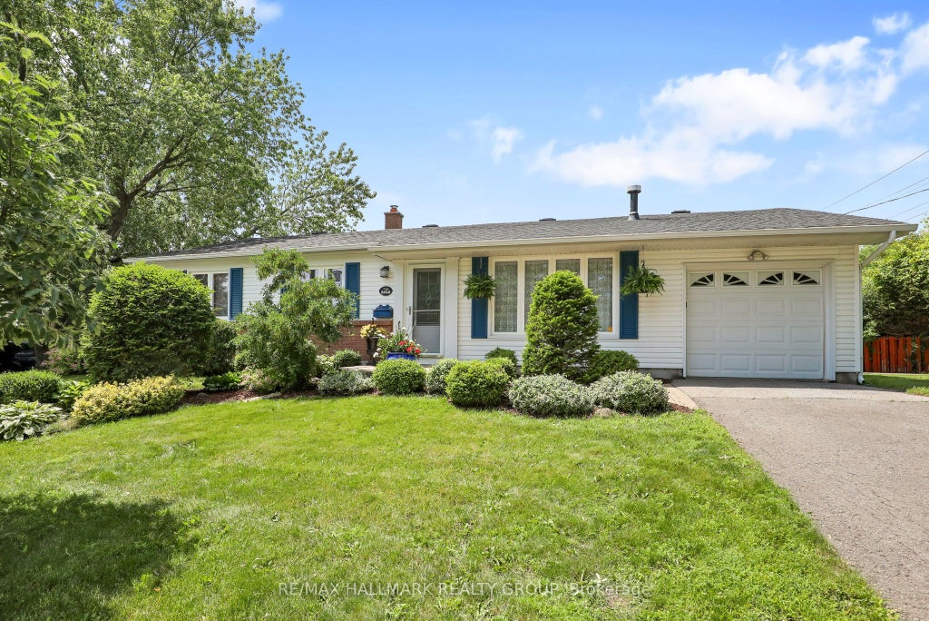 Photo of 3242 Albion Road S, Hunt Club - South Keys and Area, ON K1V 7P3 (MLS # X13494854)