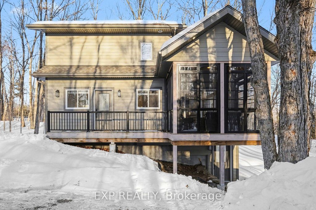 Photo of 20 Crestview Drive, Greater Madawaska, ON K0J 1H0 (MLS # X12857374)