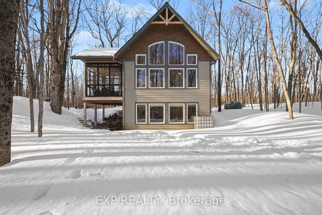 Photo of 20 Crestview Drive, Greater Madawaska, ON K0J 1H0 (MLS # X12857374)