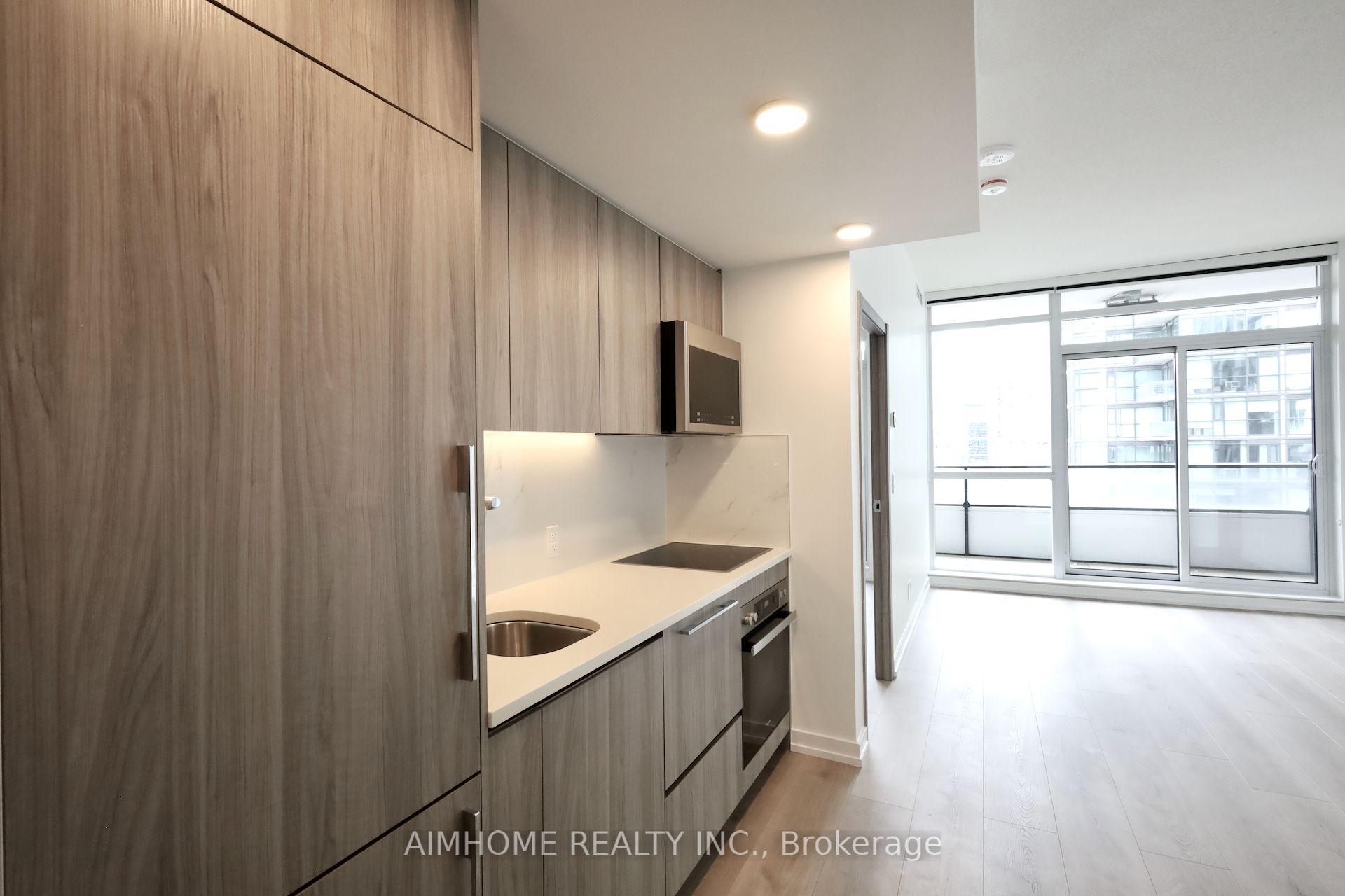 38 Widmer Street 2205