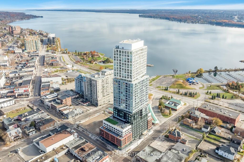 Photo of 39 Mary Street #3301, Barrie, ON L4N 1S9 (MLS # S12820540)