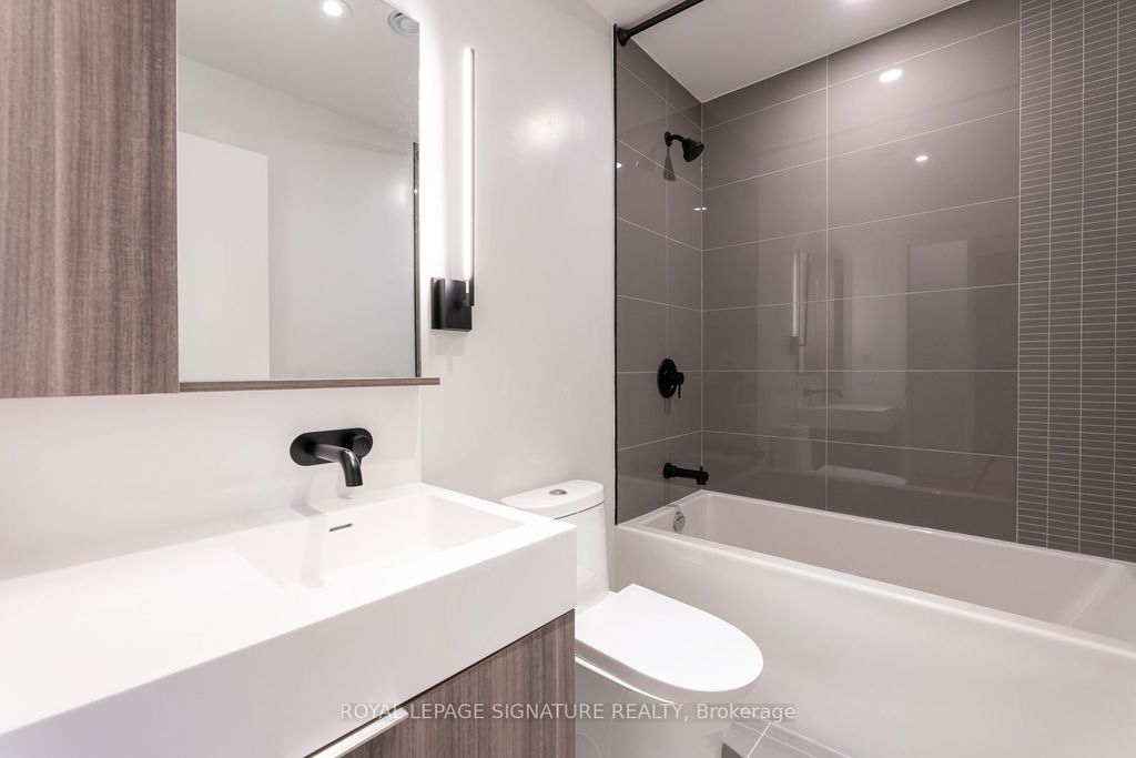 Photo of 117 Broadway Avenue #1103, Toronto, ON M4P 1V3 (MLS # C12575054)
