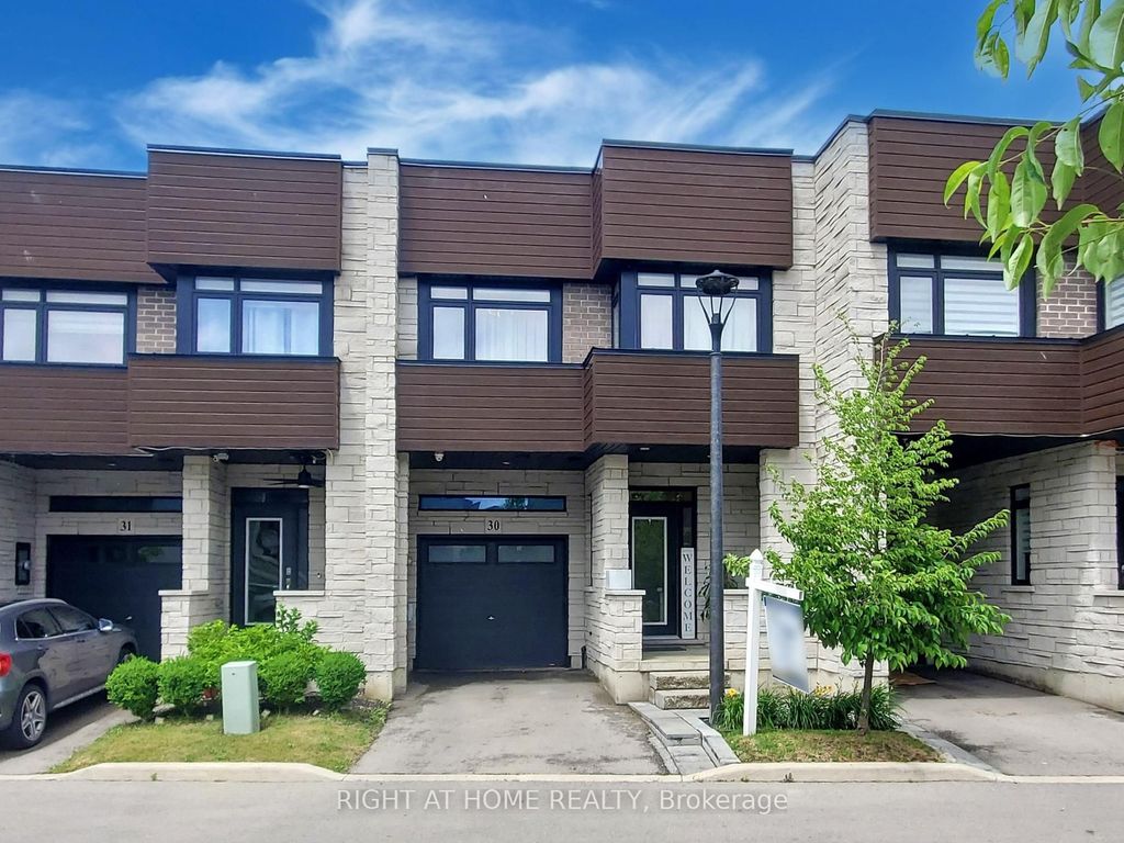 Photo of 35 Midhurst Heights #30, Hamilton, ON L8J 0K9 (MLS # X12689264)
