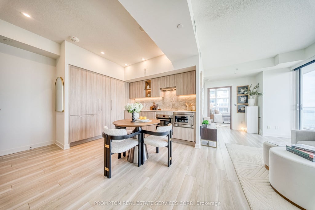 Photo of 19 Bathurst Street #4011, Toronto, ON M5V 0N2 (MLS # C13798520)