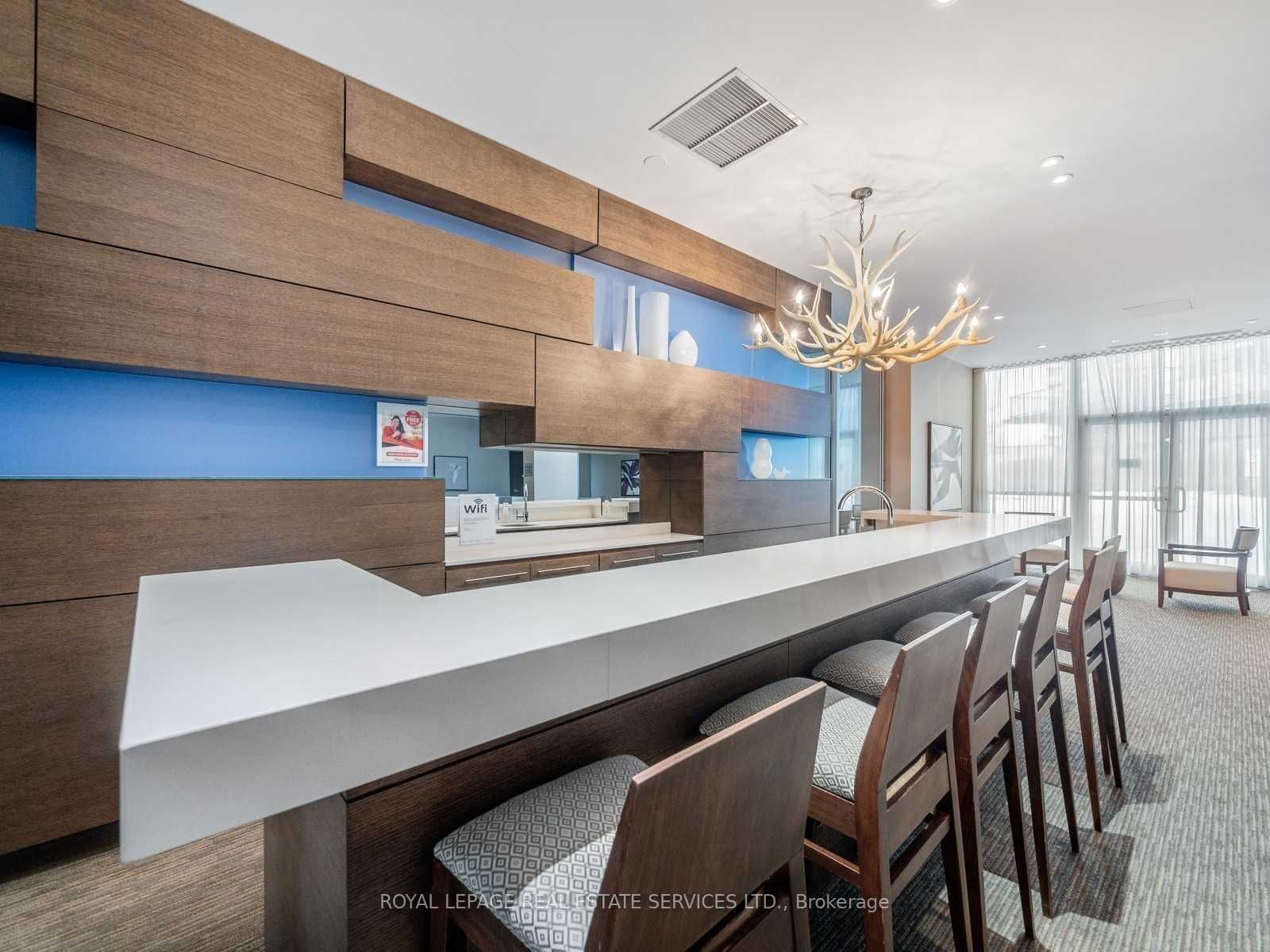 Toronto W06, ON M8V 0B2, Canada, 3 Bedrooms Bedrooms, ,2 BathroomsBathrooms,Residential,Active,79168