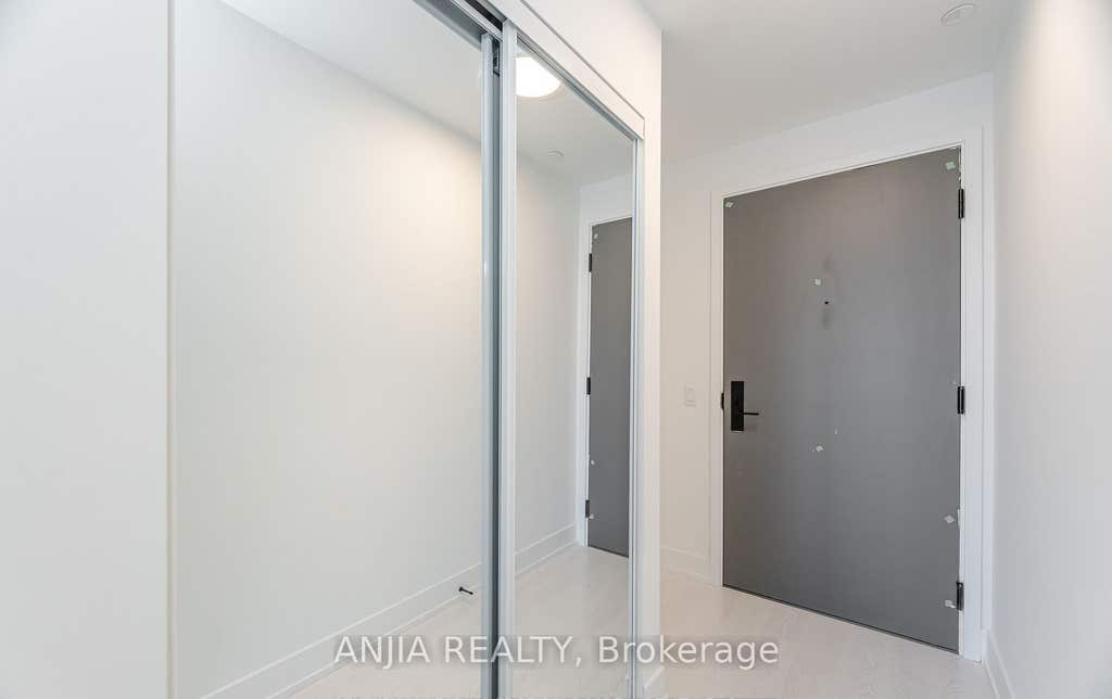 Photo of 308 Jarvis Street #3306, Toronto, ON M5B 0E3 (MLS # C13473376)