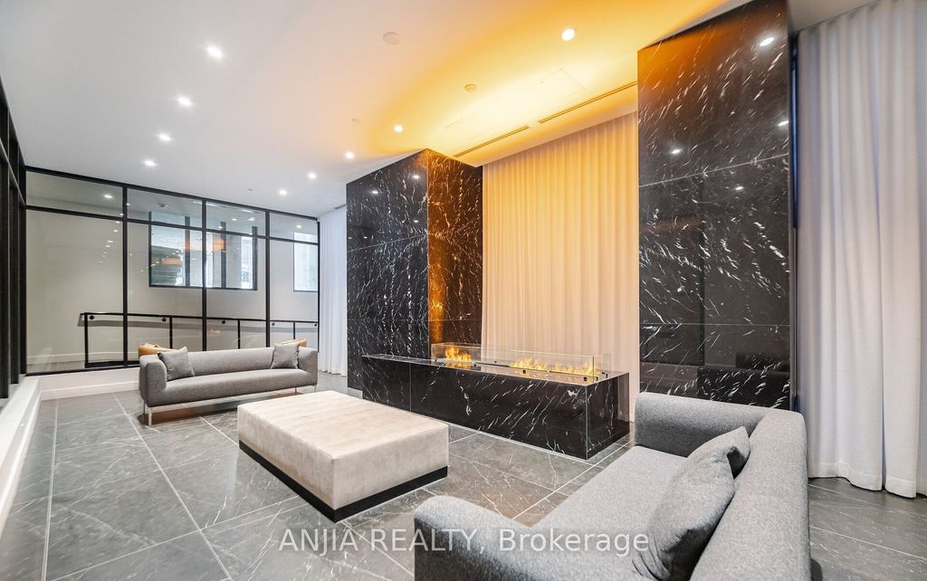 Photo of 308 Jarvis Street #3306, Toronto, ON M5B 0E3 (MLS # C13473376)