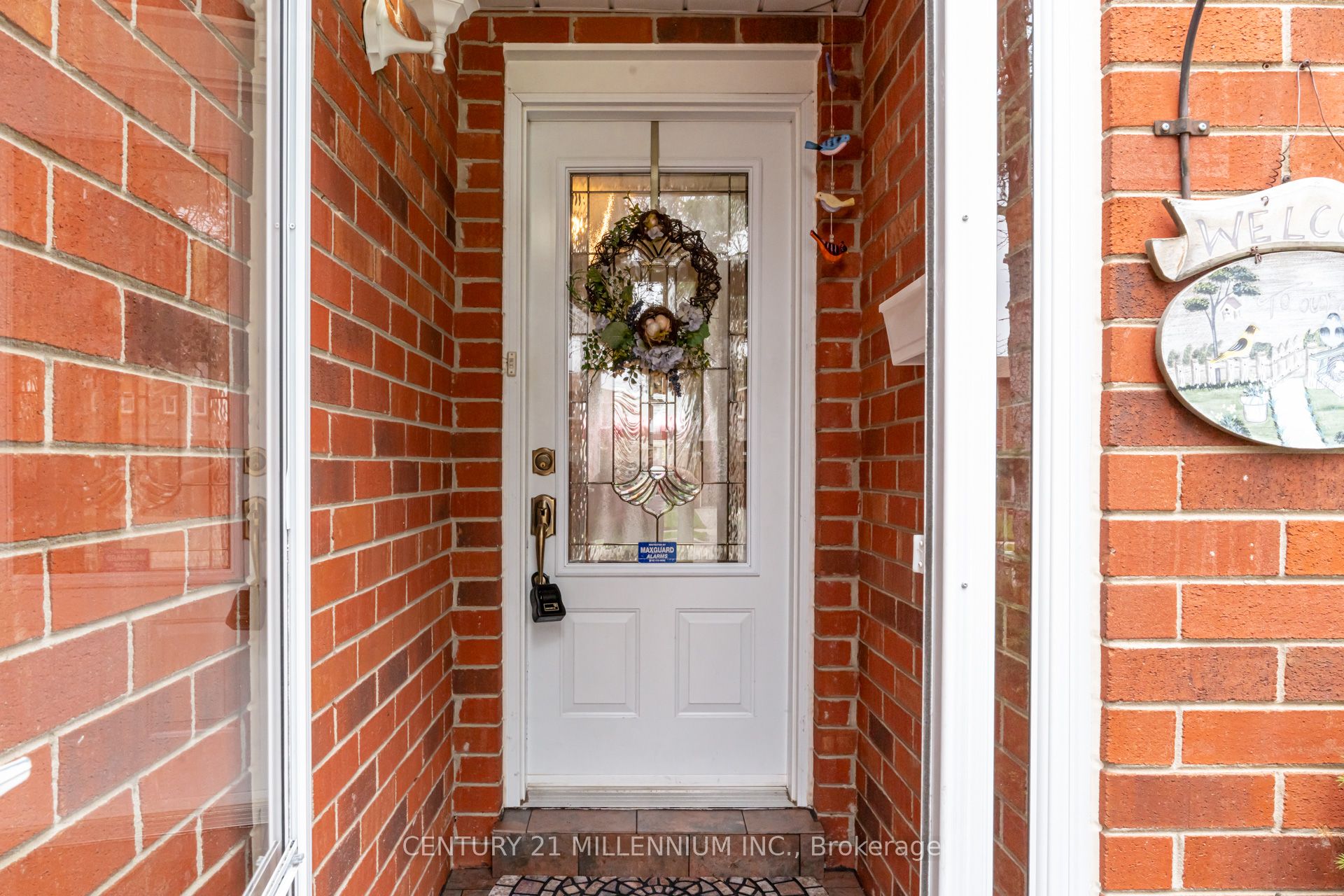 7 Oleander Crescent