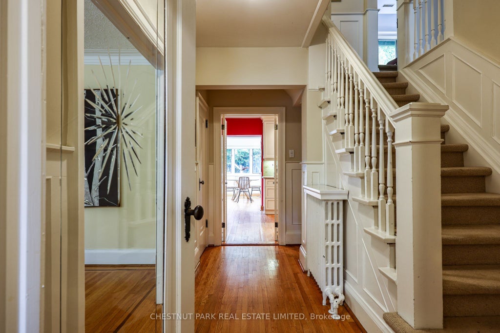 Photo of 98 St. Leonards Avenue, Toronto, ON M4N 1K5 (MLS # C13751154)