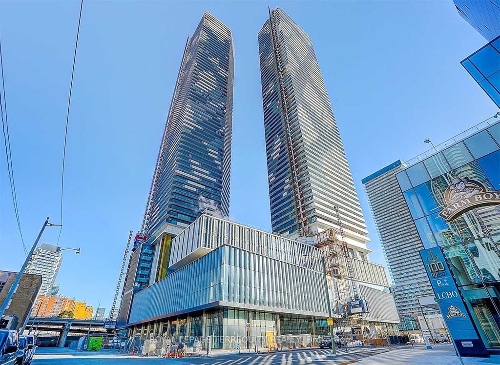 Photo of 138 Downes Street #3215, Toronto, ON M2E 0E4 (MLS # C13506980)