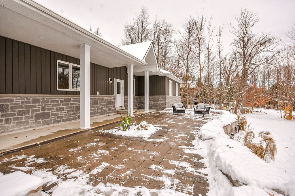 Photo of 8 Merrington Avenue, Oro-Medonte, ON L3V 6H2 (MLS # S12988782)