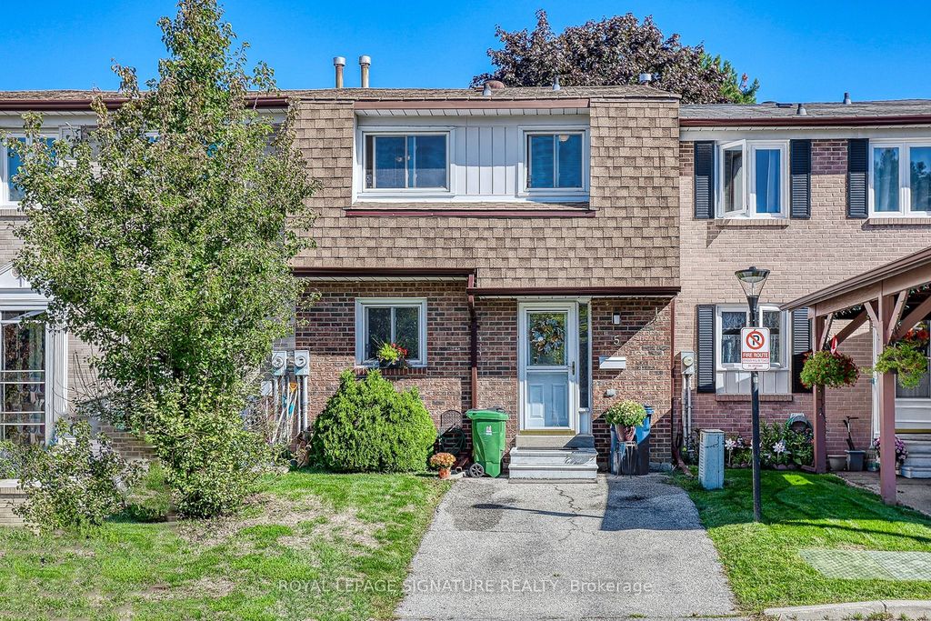 Photo of 5 Golden Appleway N/A, Toronto, ON M3A 3P2 (MLS # C12435983)
