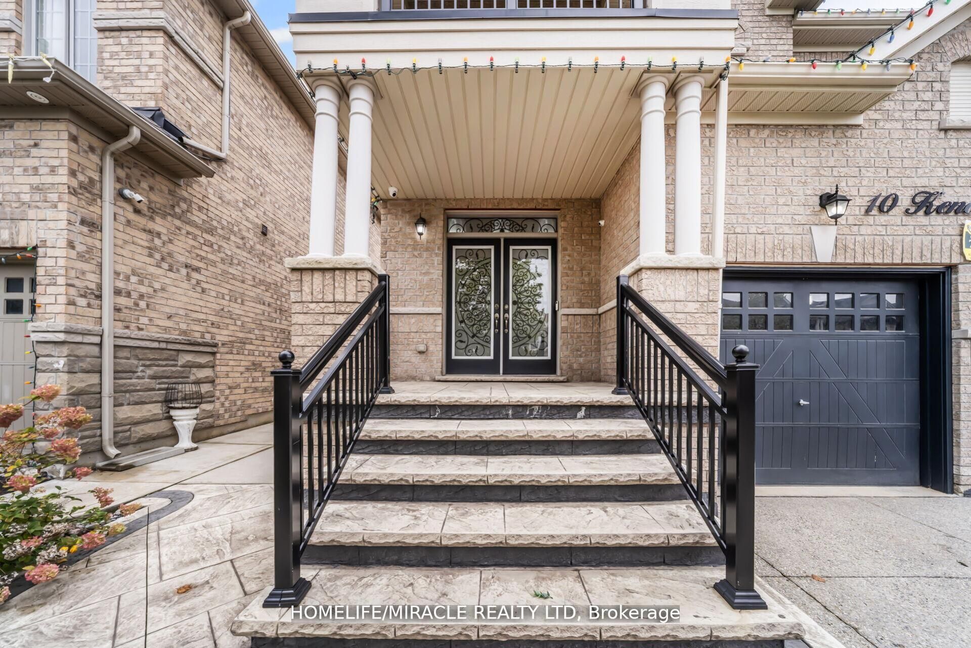 10 Kenora Street