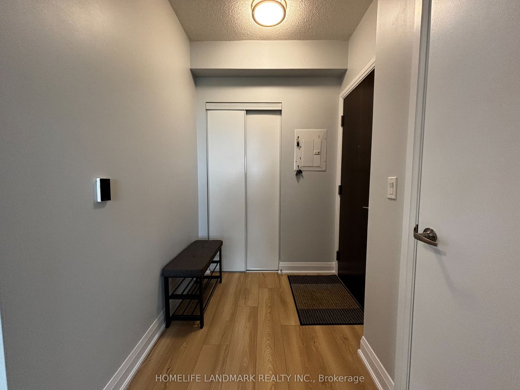 Photo of 68 Canterbury Placeway #1809, Toronto, ON M2N 0H8 (MLS # C13724556)