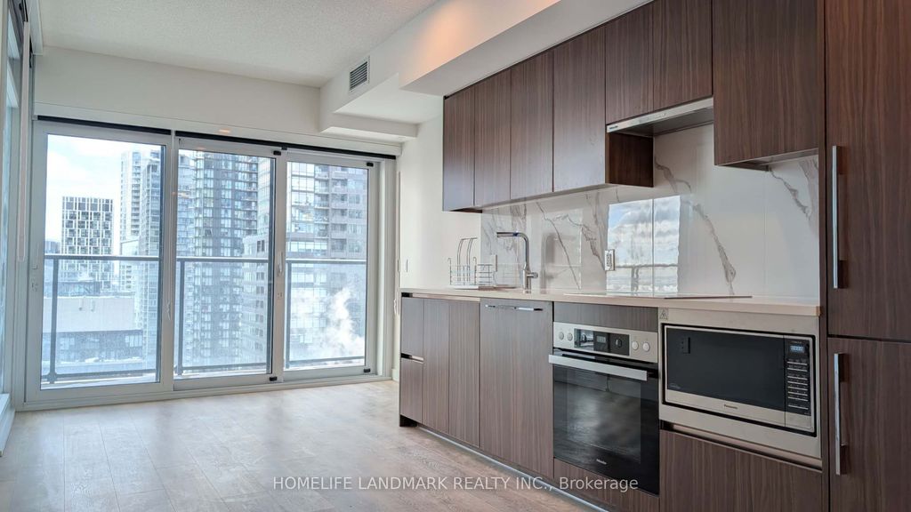 Photo of 3 Concord Cityplace Way #2612, Toronto, ON M5V 0X4 (MLS # C12750174)