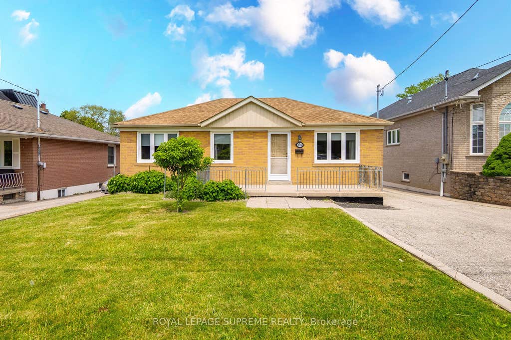 Photo of 376 Rustic Road, Toronto, ON M6L 1W7 (MLS # W13414836)