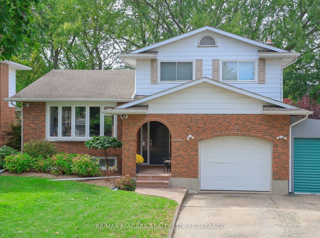 Photo of 21 Jessica Drive, St. Catharines, ON L2M 6V9 (MLS # X12774244)