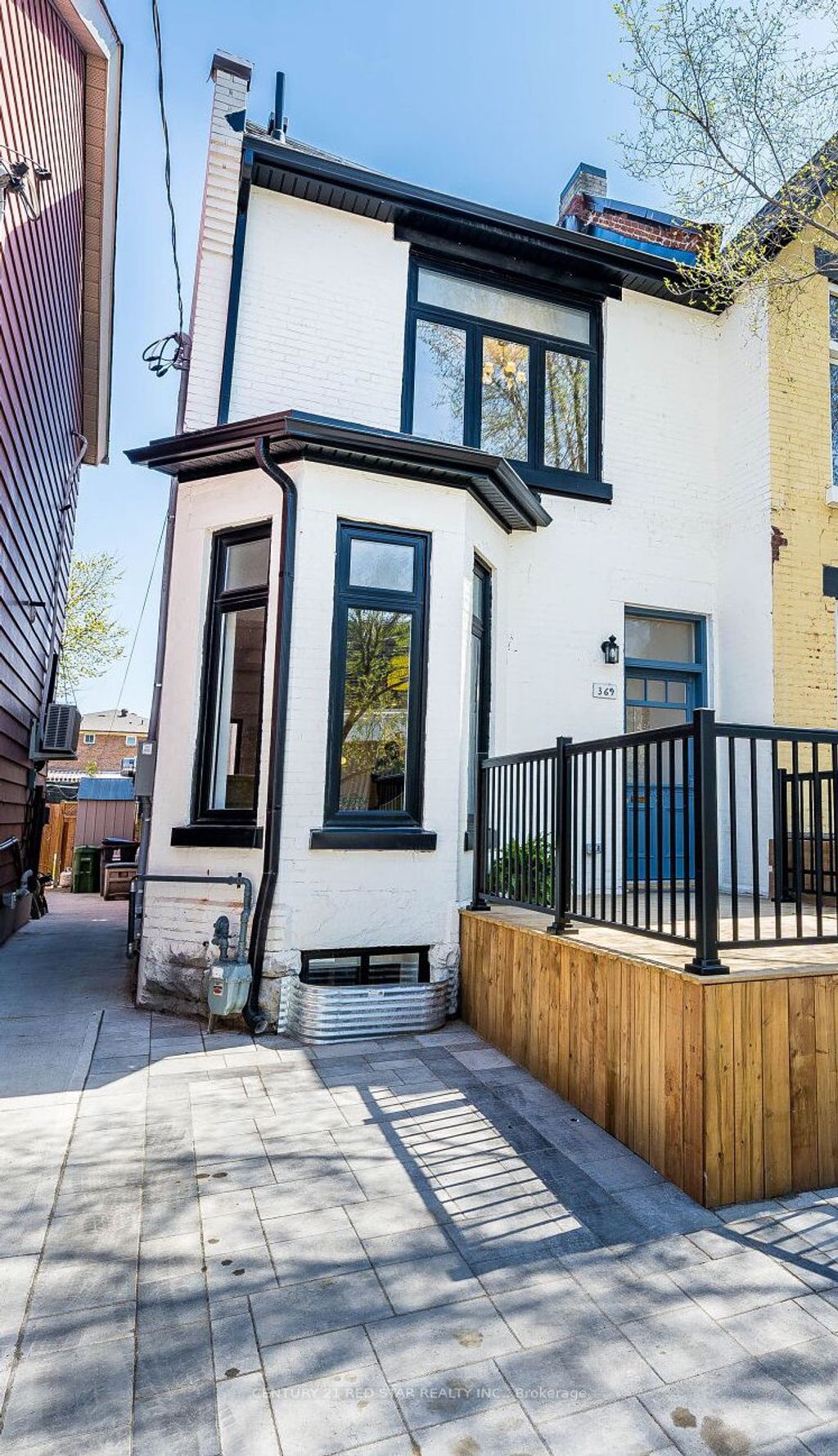 Photo of 369 Pacific Avenue, Toronto, ON M6P 2R2 (MLS # W13129454)