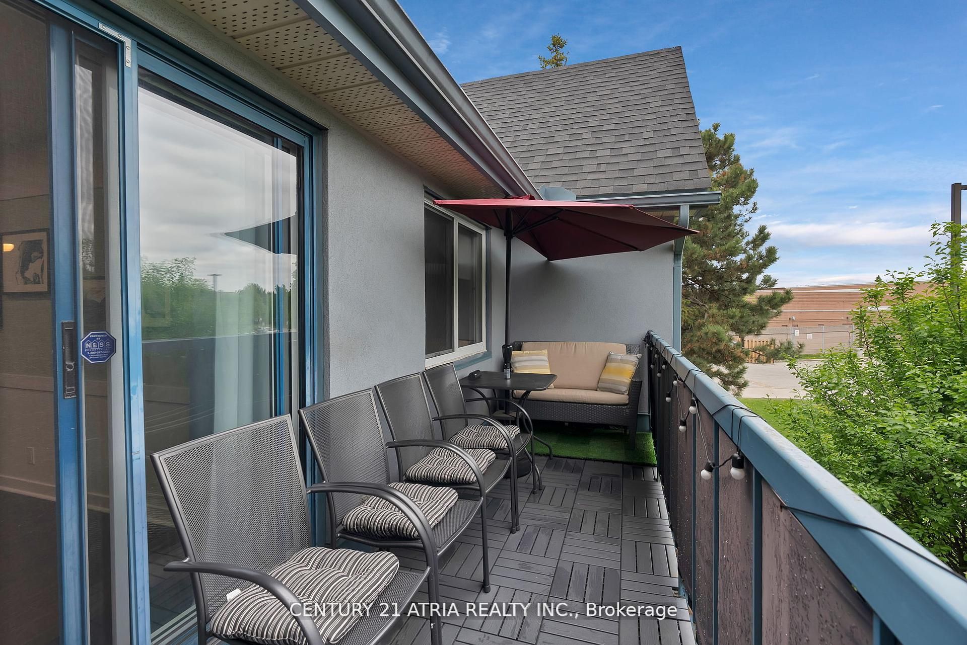 65 Trailwood Drive 523