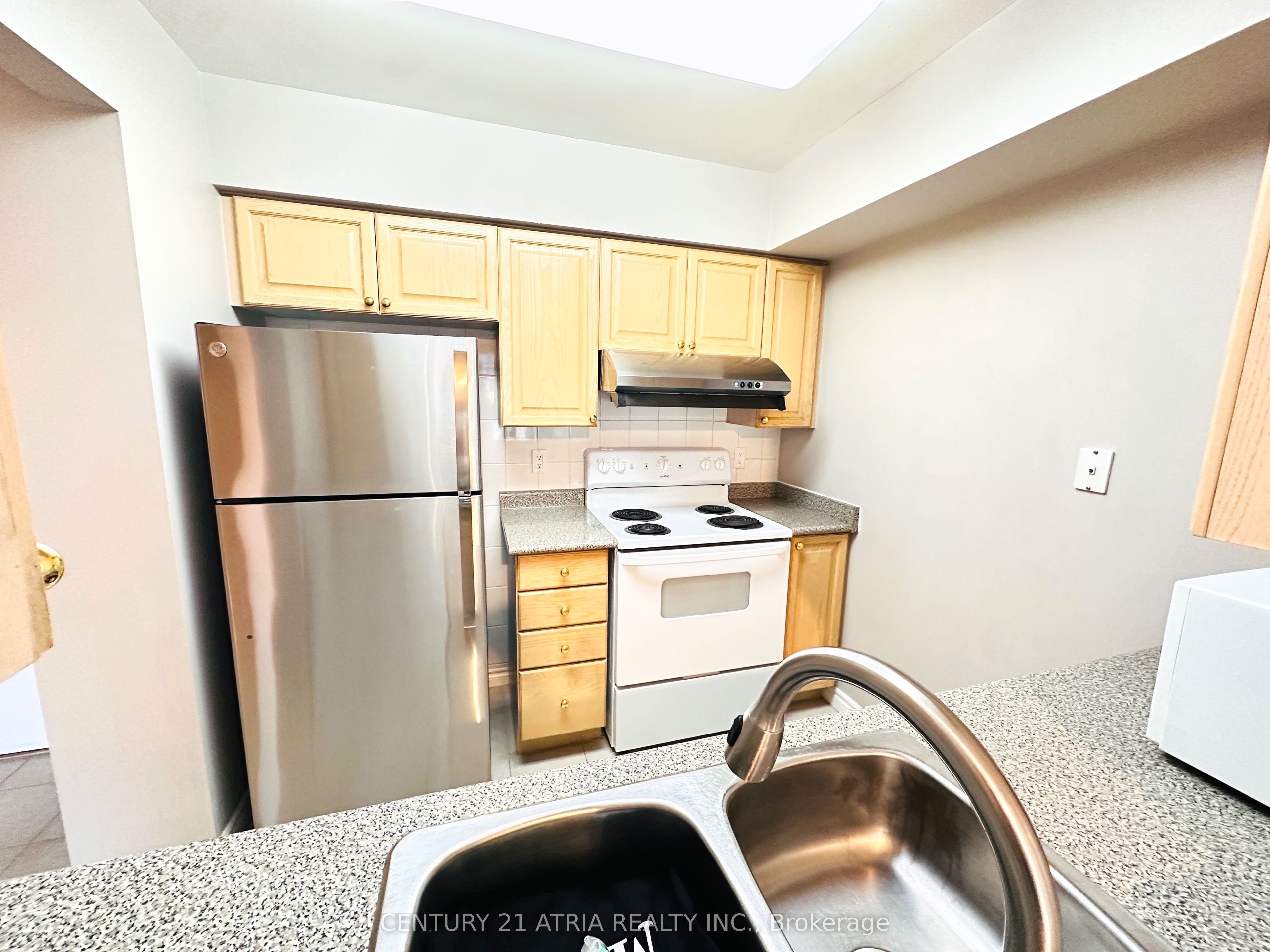 3088 Kennedy Road 211