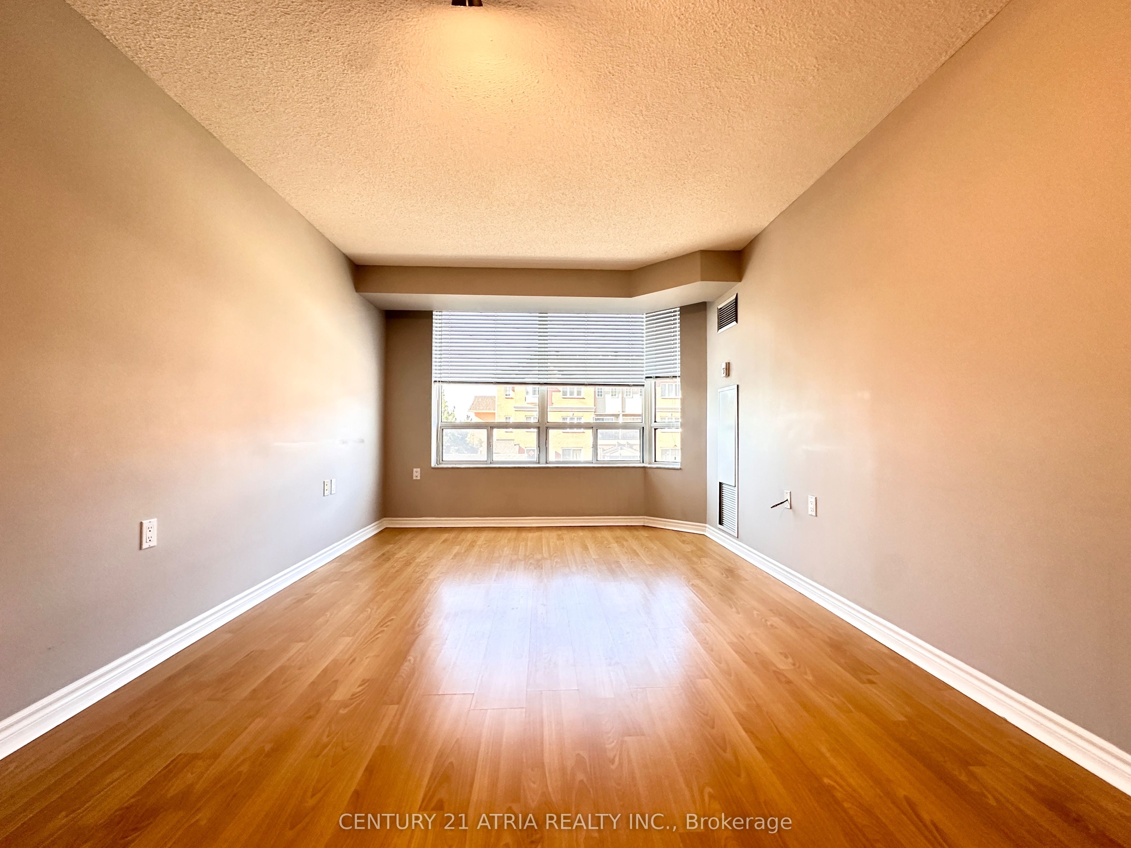 3088 Kennedy Road 211