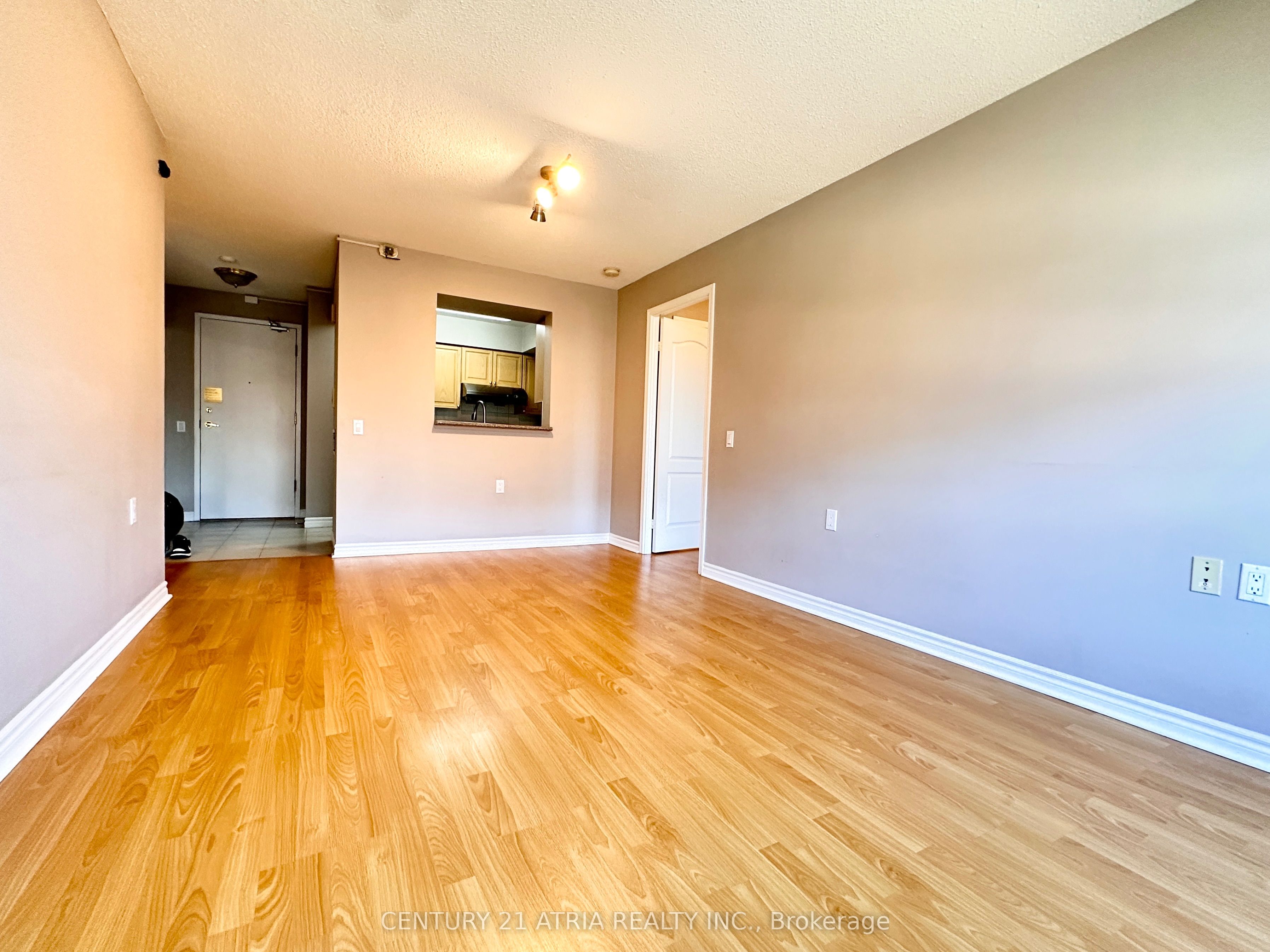 3088 Kennedy Road 211