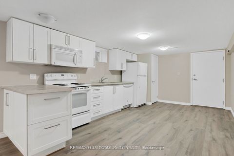 253 Alsace Road Bsmt#1 Richmond Hill ON L4C 2W9