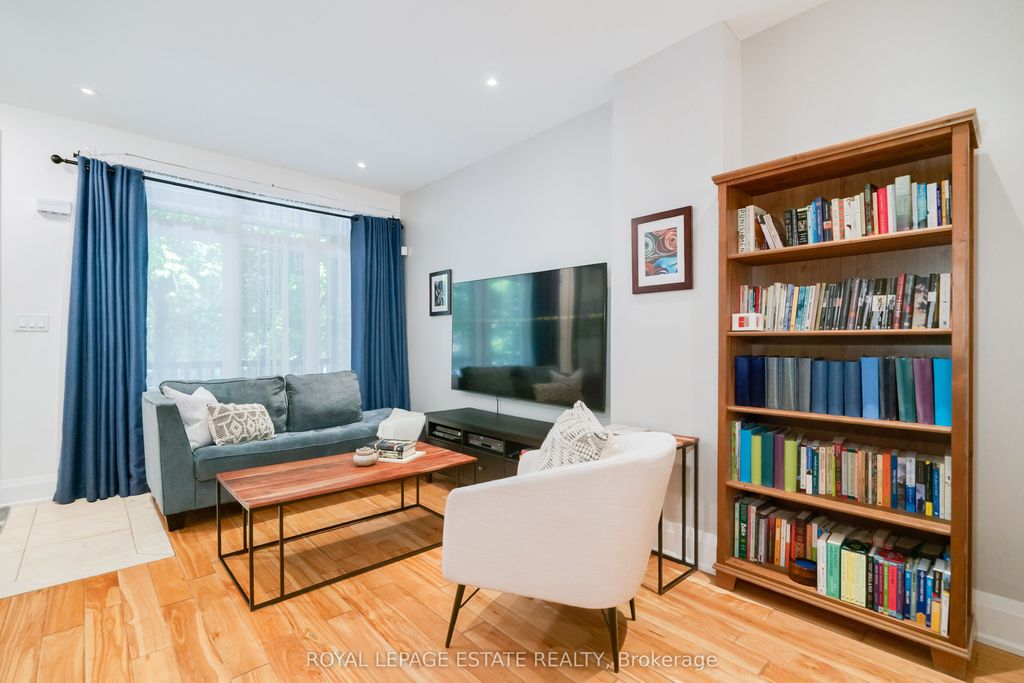 Photo of 18 Bastedo Avenue, Toronto, ON M4C 3M7 (MLS # E12387599)