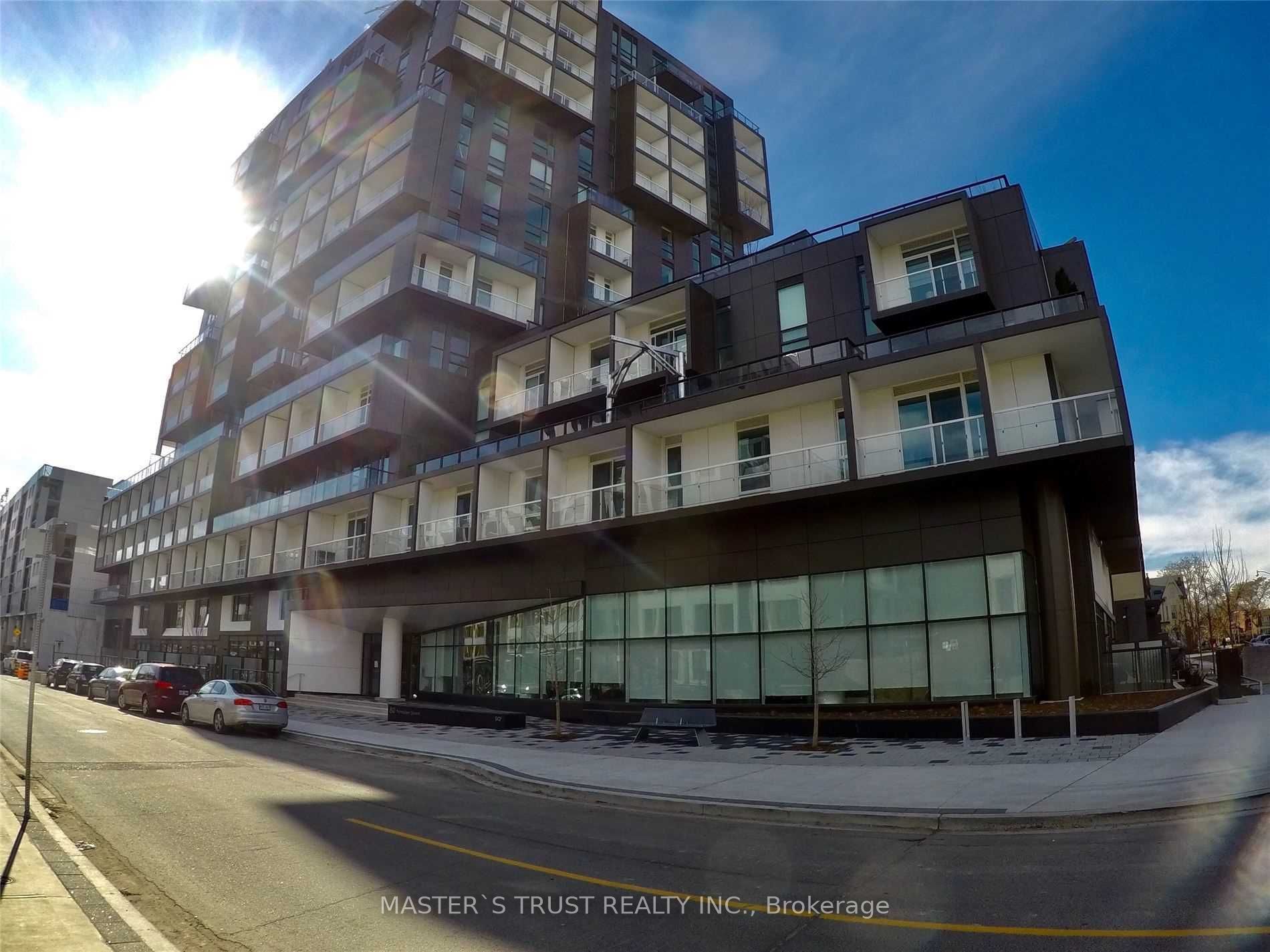 80 vanauley Street S 1201