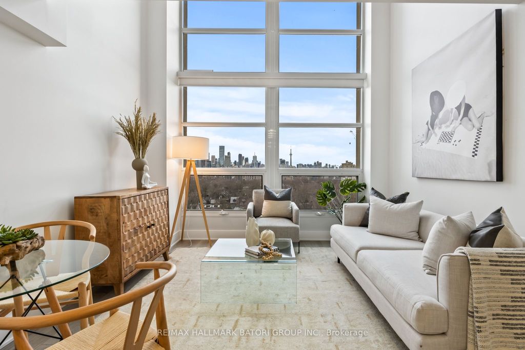 Photo of 111 St Clair Avenue W #919, Toronto, ON M4V 1N5 (MLS # C12918604)