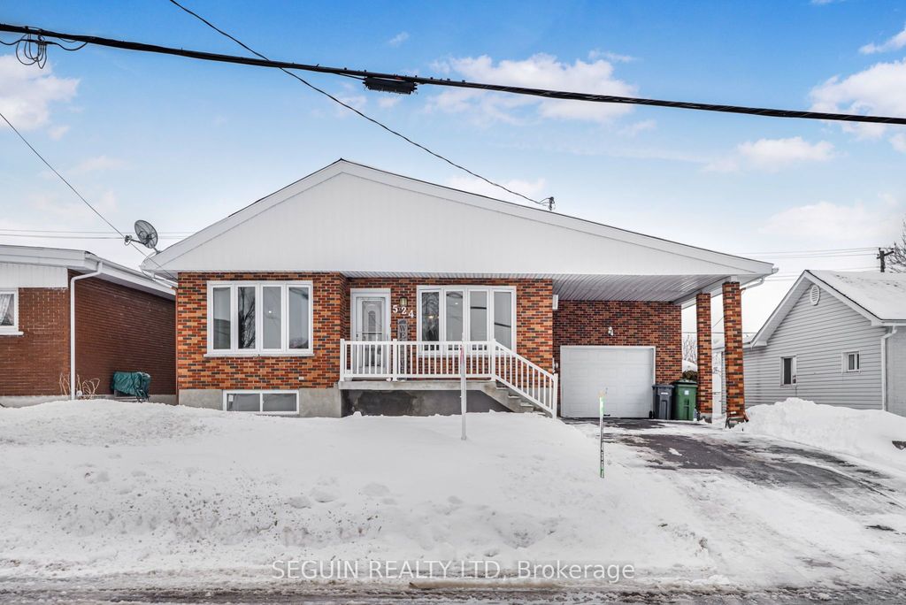 Photo of 524 Catherine Street, Hawkesbury, ON K6A 1Z9 (MLS # X12696966)