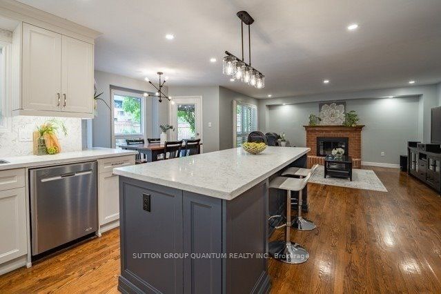 1117 Valleybrook Drive