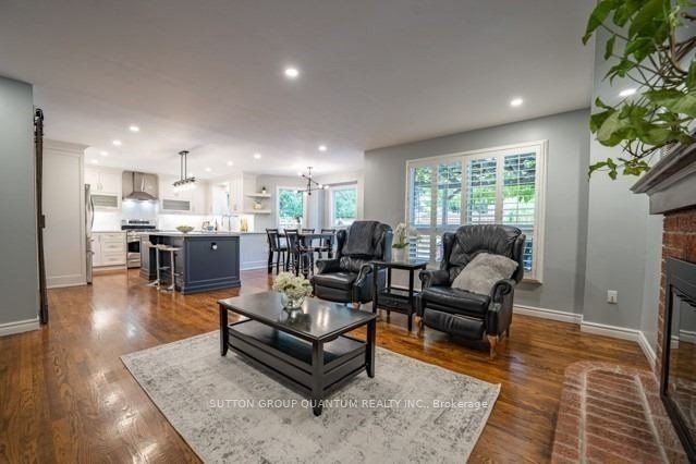 1117 Valleybrook Drive