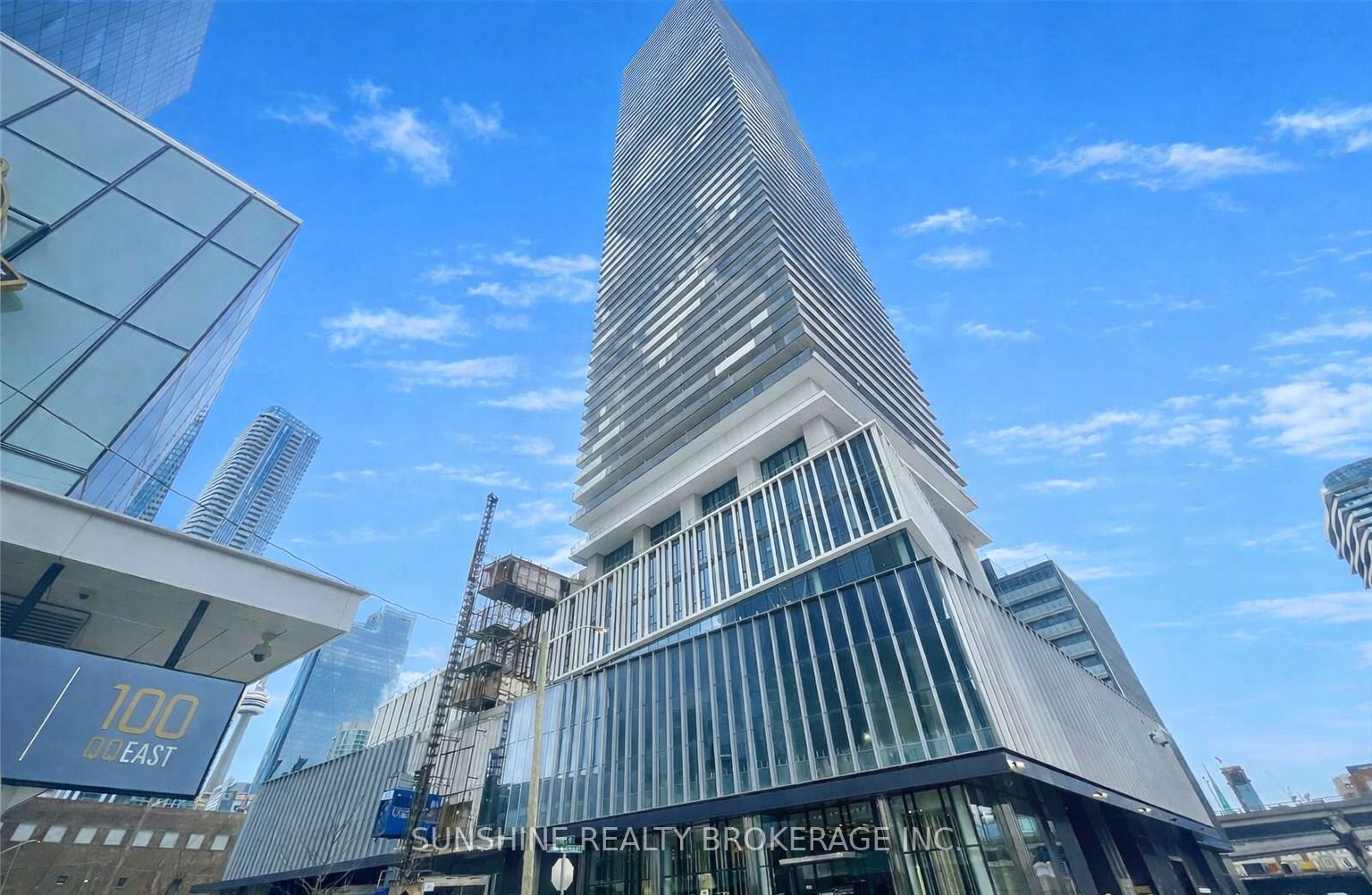 138 Downes Street PH112