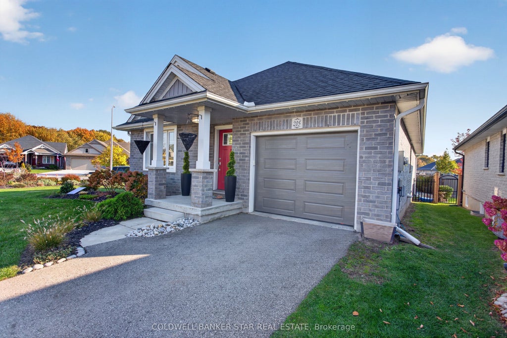 Photo of 205 Emery Street, Central Elgin, ON N5L 0A5 (MLS # X14130974)