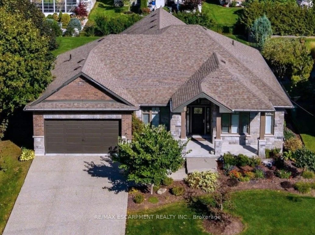135 New Lakeshore Road