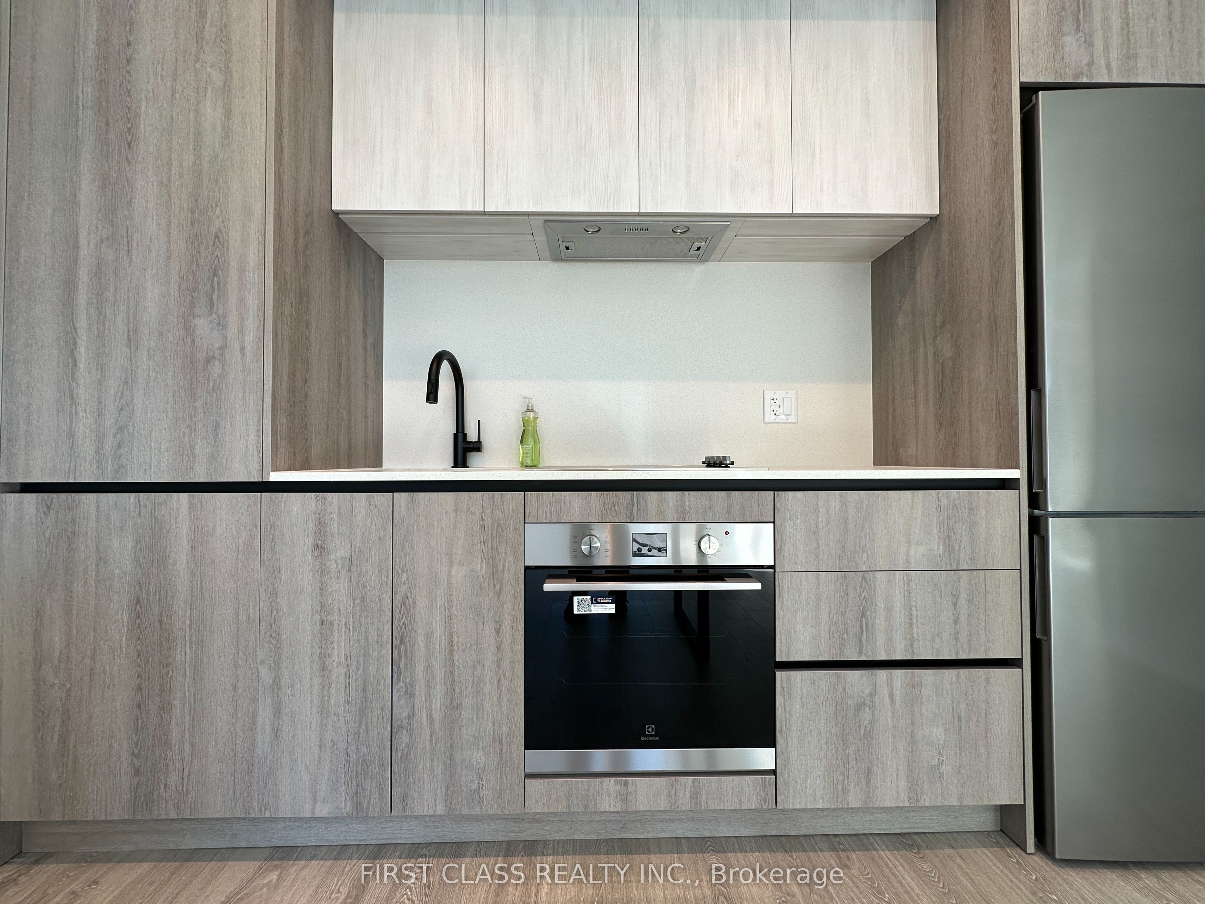 2495 Eglinton Avenue W 316