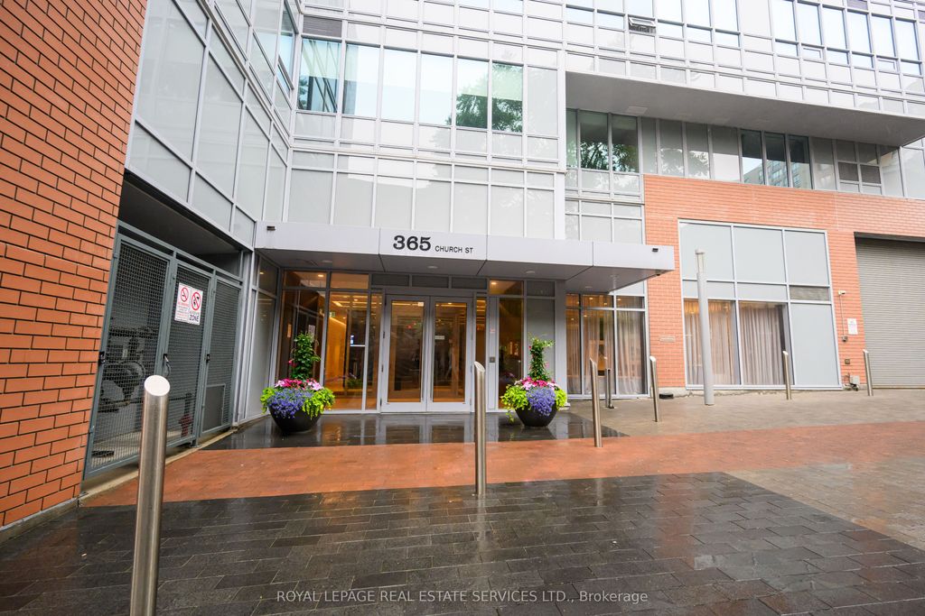 Photo of 365 Church Street #808, Toronto, ON M5B 1H6 (MLS # C12364747)