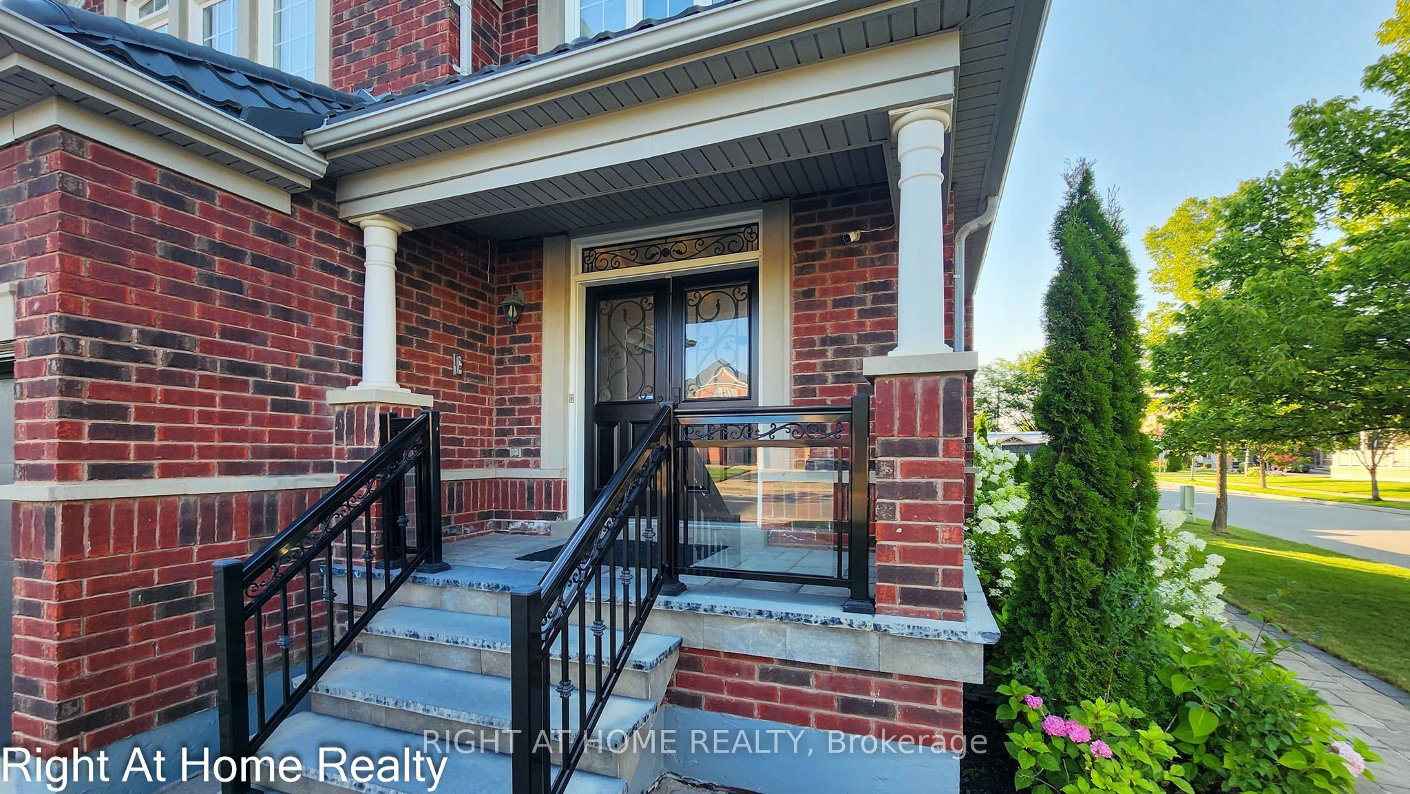22 Bluffmeadow Street