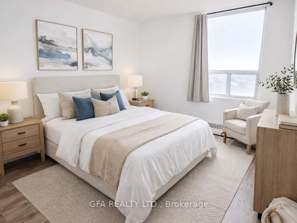 3145 Queen Frederica Drive 806